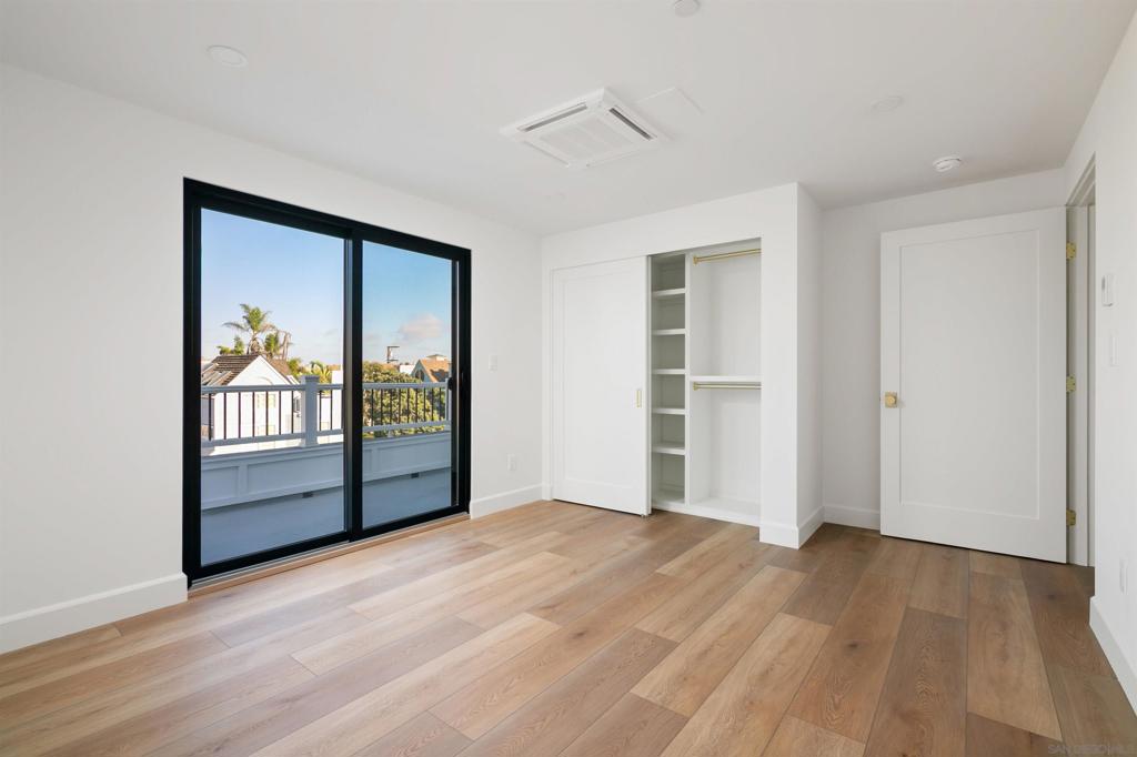 Mission Beach - Residential
