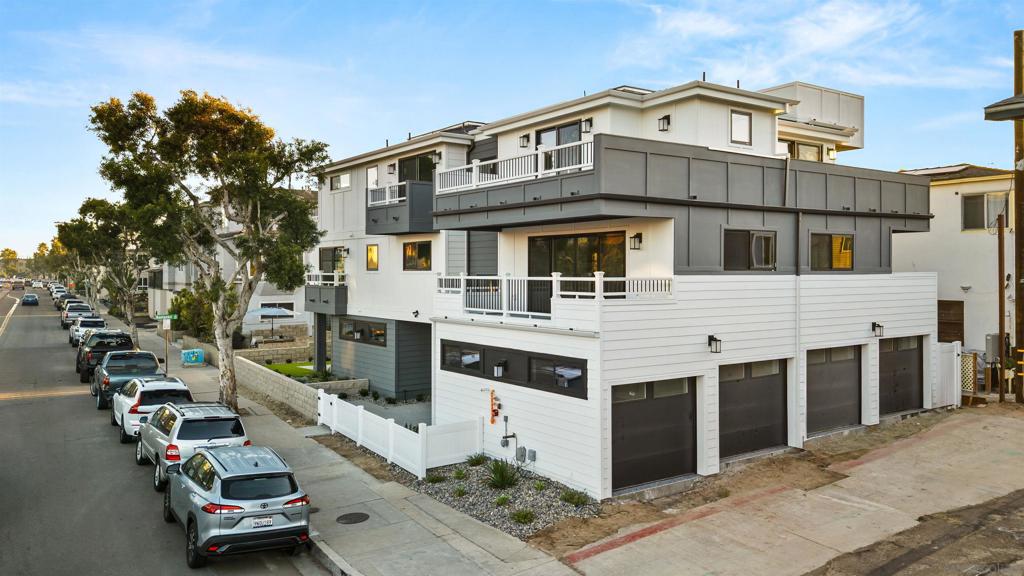 Mission Beach - Residential