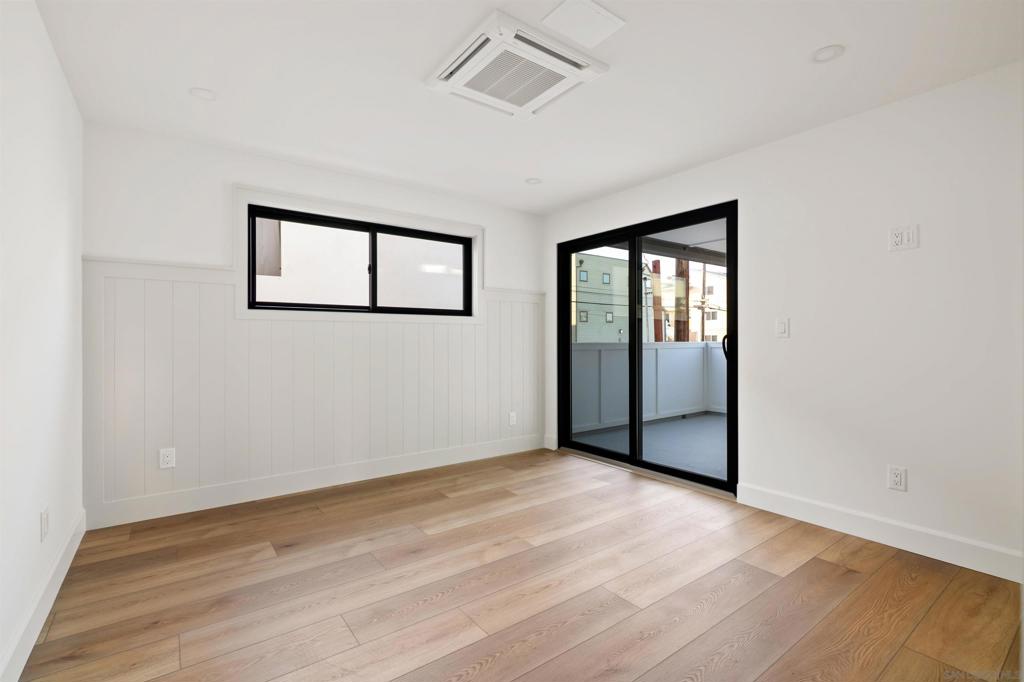 Mission Beach - Residential