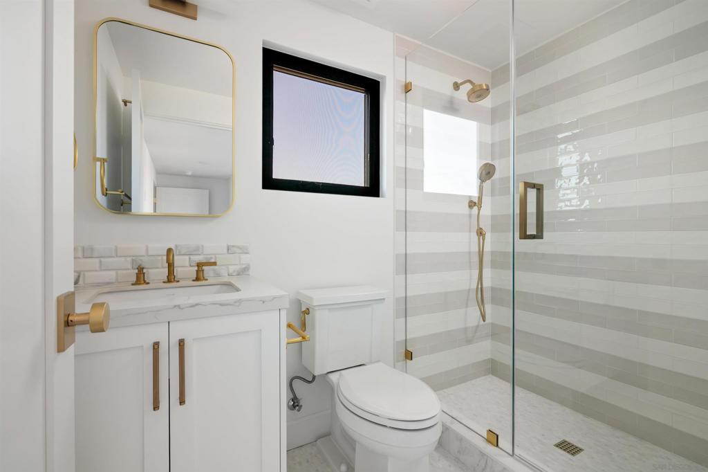 Mission Beach - Residential