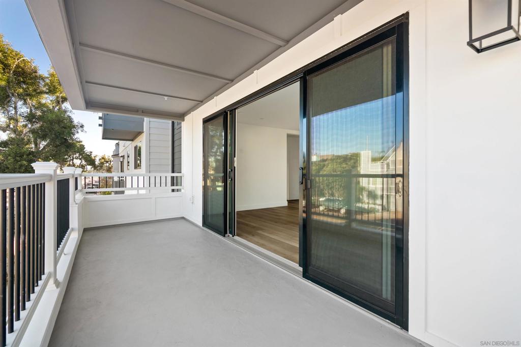 Mission Beach - Residential