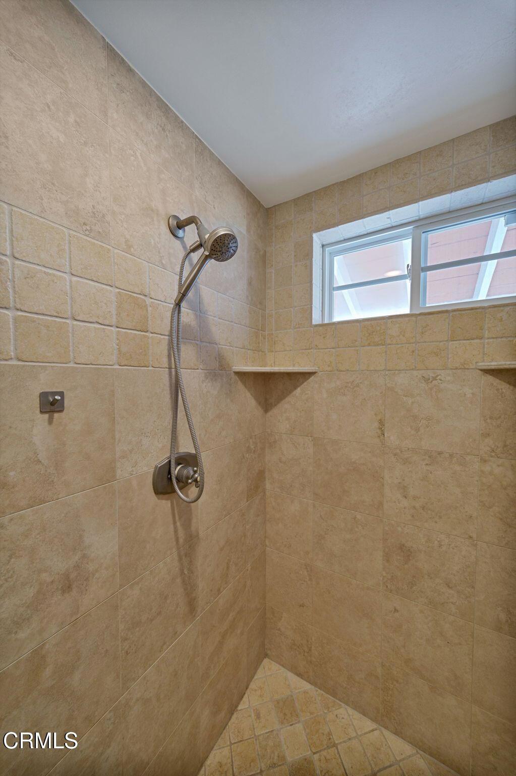 Pierpont/Ocean Front - 0276 - Residential