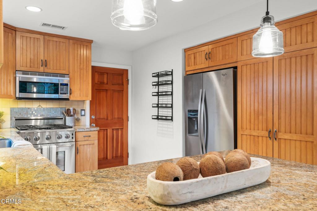 Pierpont/Ocean Front - 0276 - Residential