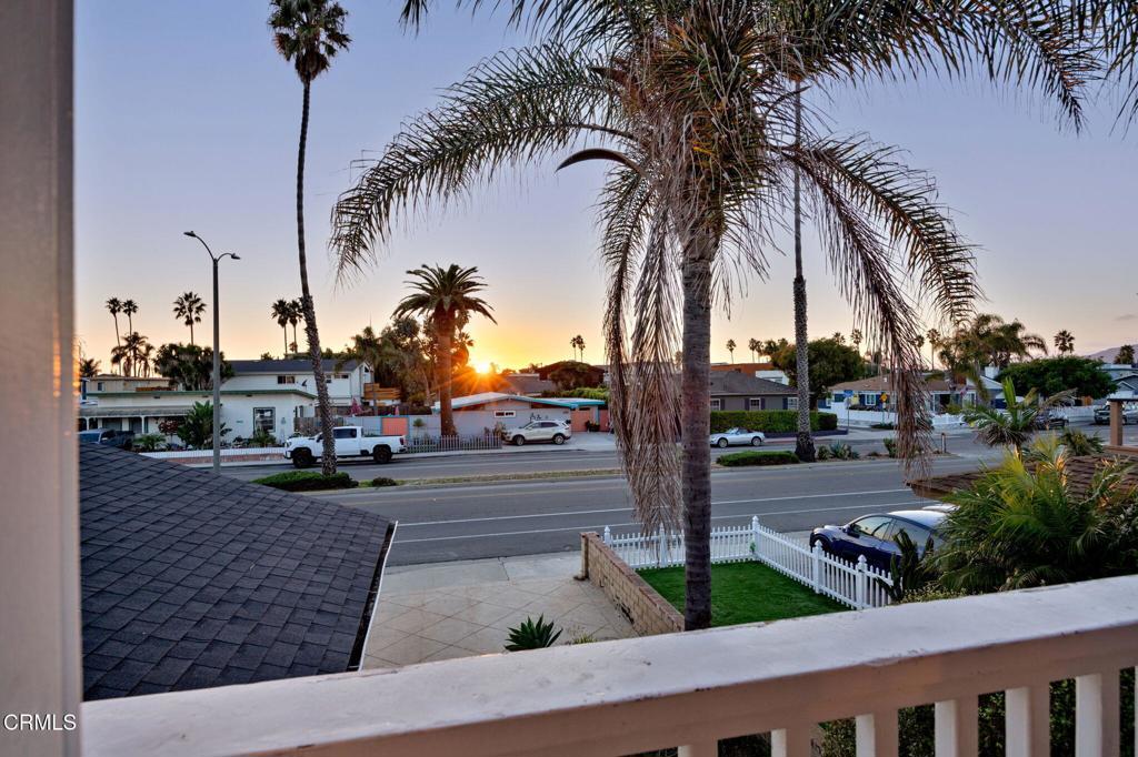 Pierpont/Ocean Front - 0276 - Residential