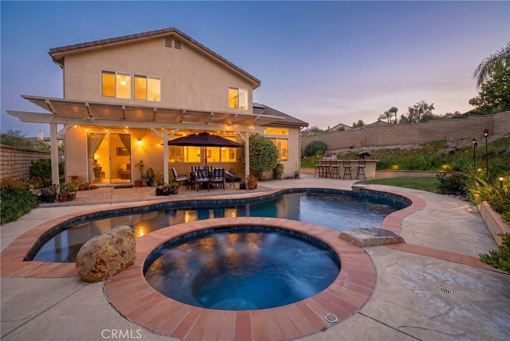 26445 Oakdale Canyon