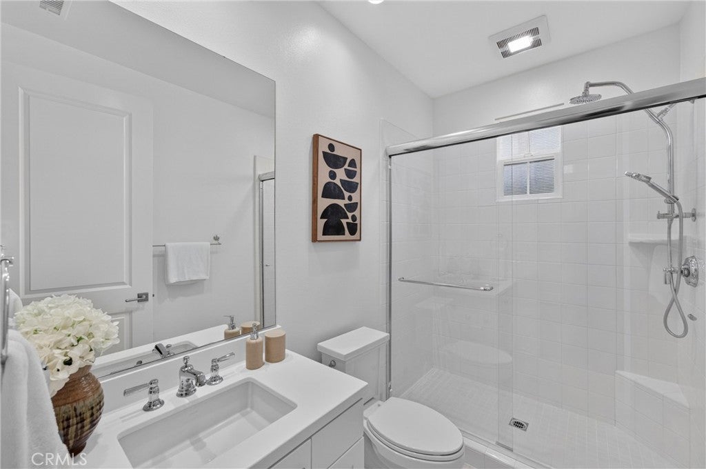 116 Mistletoe, Irvine CA 92620 - Photo 24