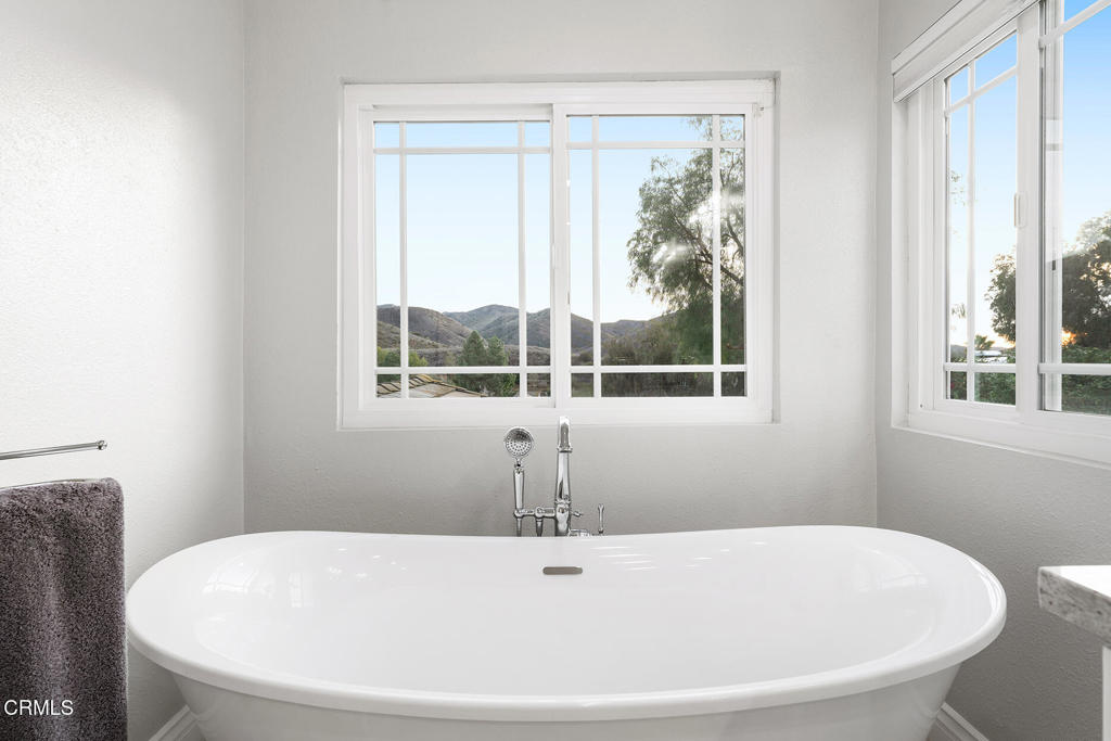 Bridle Path (SDLBK)-317 - Residential