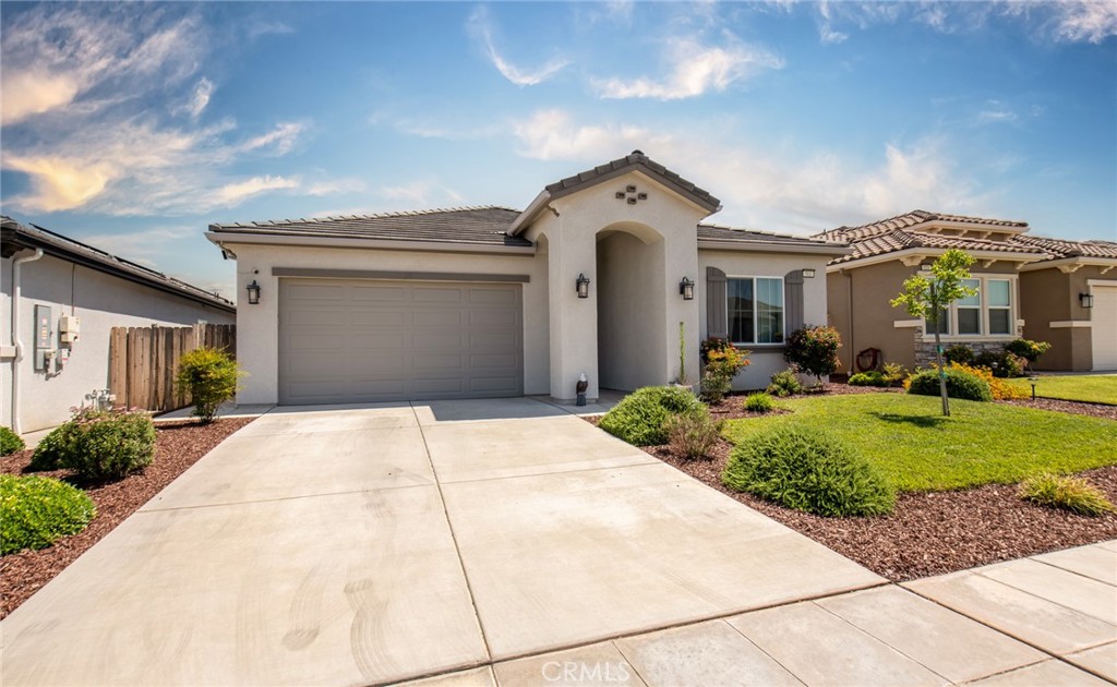 This stunning 3-bedroom, 2-bathroom home offers a perfect blend of contemporary design and everyday comfort in the highly desirable Riverstone Community.
Inside, you'll find an open-concept floor plan with upgraded wood-look tile flooring, enhanced canned lighting, and recessed ceilings with crown molding, adding elegance throughout the living areas. Natural light fills the home, creating a bright and inviting atmosphere.
The modern kitchen features stainless steel appliances, granite countertops, and a large breakfast barideal for casual dining and entertaining. Enjoy clean, fresh water with the whole-house water filtration system.
The spacious primary suite includes a large ensuite bathroom and a walk-in closet. Two additional bedrooms are located at the front of the home, with a separate full bathroom for guests or family.
Step outside to an upgraded aluma-wood patio with dual ceiling fans and shade coverageperfect for relaxing or hosting summer gatherings. Extended concrete walkways surround the home, offering easy access around the backyard.
This home is conveniently located within walking distance to top-rated schools, several parks, dog parks, pickleball courts, and nature walking trails, providing plenty of outdoor activities for all ages.
Residents enjoy exclusive access to the community pool and clubhouse, bringing resort-style living right to your doorstep.
Don't miss the opportunity to own this exceptional home! Schedule your private showing today.