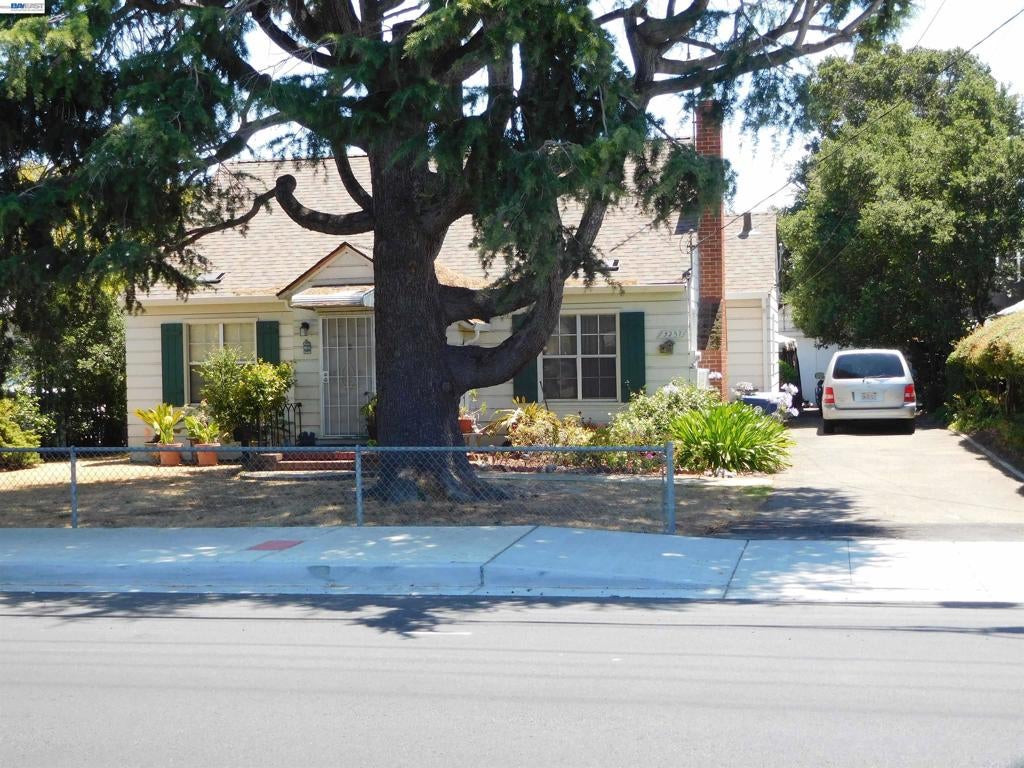 3257 Somerset Ave AVE