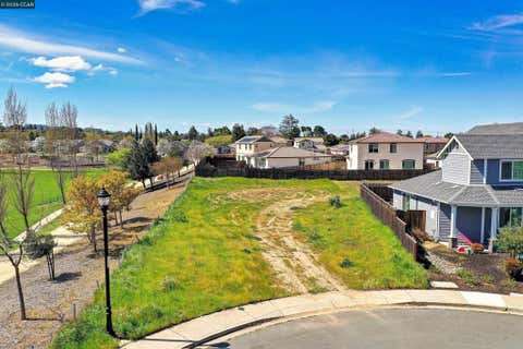 Photo of 4901 Beldin Ln Ln, Oakley, CA 94561 (MLS # 41140266)