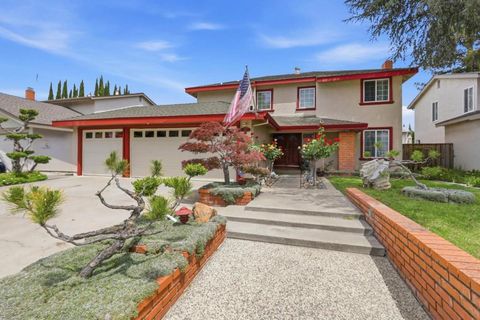 Photo of 225 Prague Drive, San Jose, CA 95119 (MLS # ML82045052)