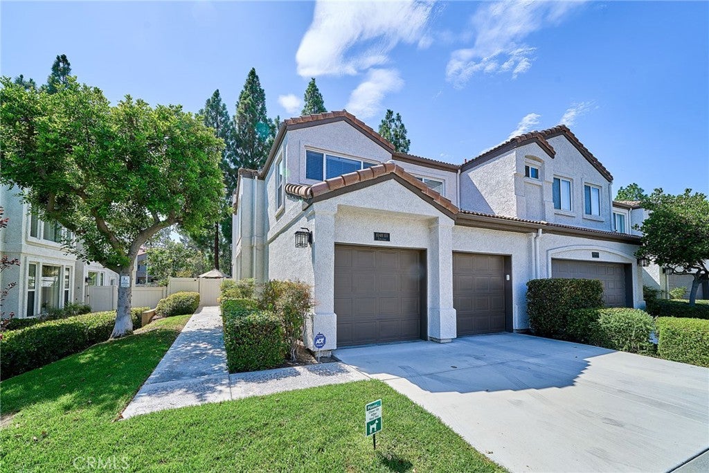 Photo of 1048 Explanada Street #101, Corona, CA 92879 (MLS # TR26176125)