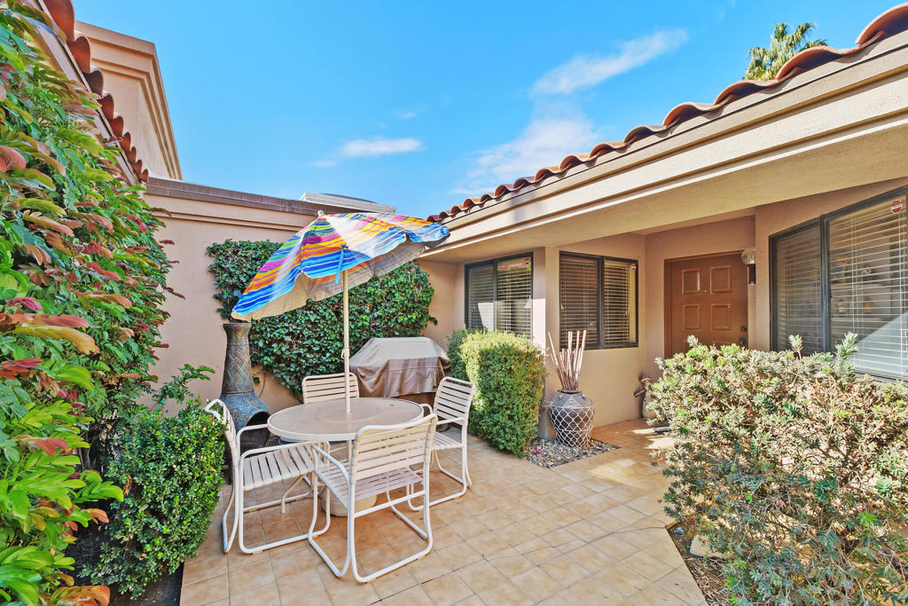 76080 Palm Valley Drive
