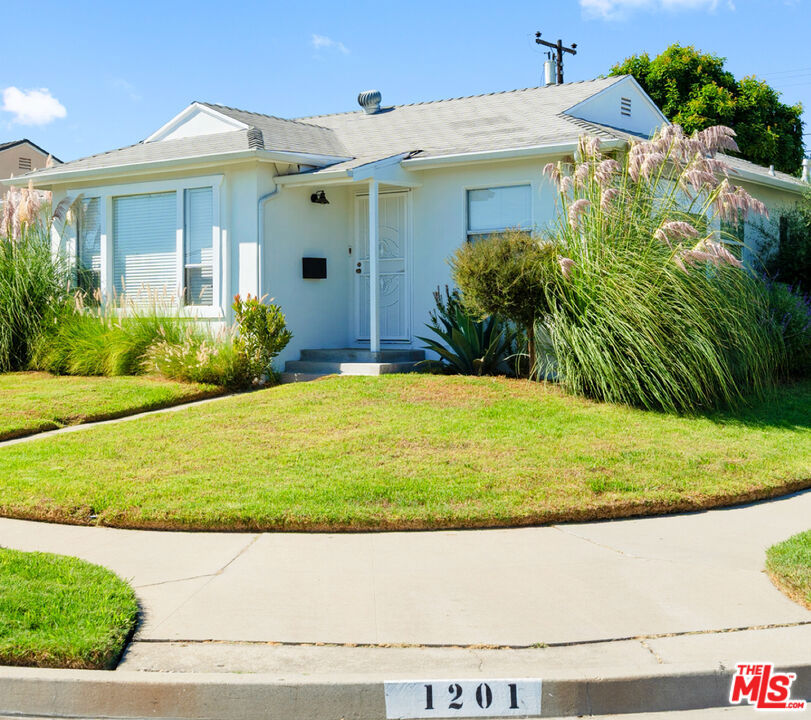 ALL SHOWINGS BEGIN ON OCTOBER 6TH- Renovated with a thoughtful design, this home features modern finishes and appliances chosen for their lasting appeal ensuring it feels fresh and inviting without the risk of going out of style. The layout makes the home feel spacious despite its square footage, with a natural flow that maximizes every room. Set on a corner lot in Compton's quiet and charming Rosewood neighborhood, the property is enhanced by beautiful front and backyard landscaping. The expansive backyard offers plenty of space for entertaining, gardening, or simply relaxing in a private outdoor retreat. Contact Listing agent for showings.