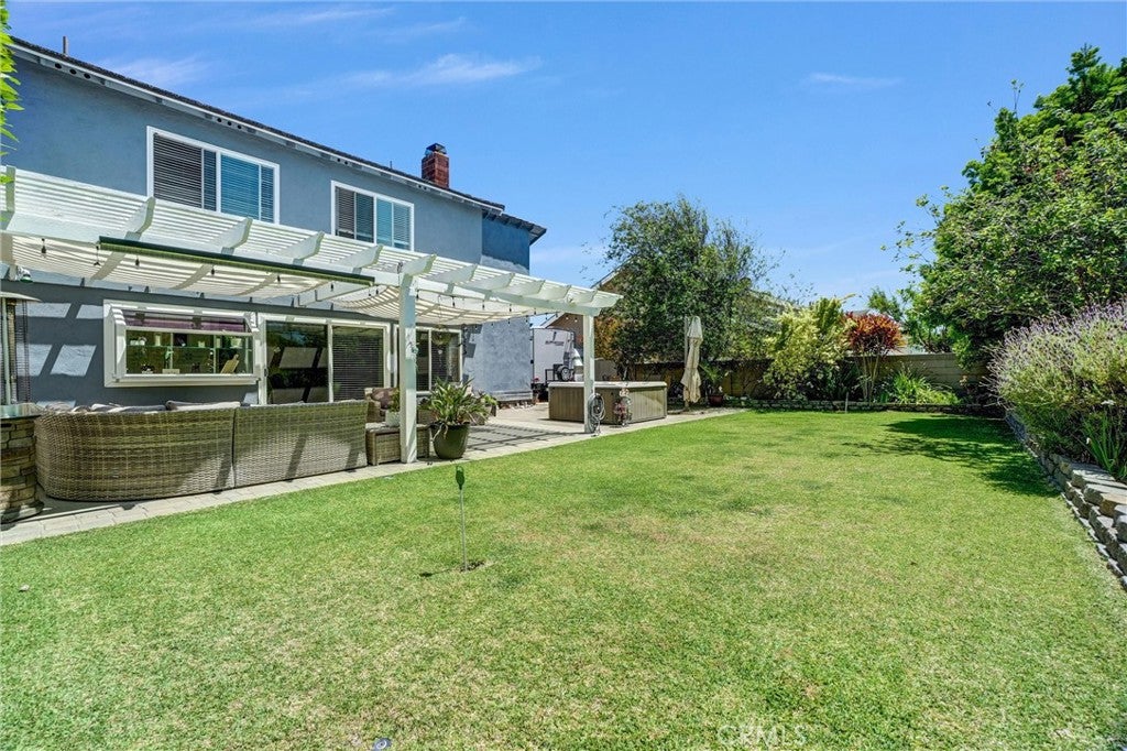17661 Falkirk, Huntington Beach CA 92649 - Photo 24