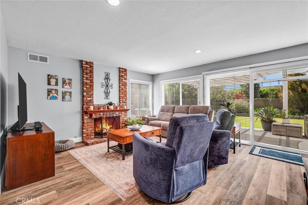17661 Falkirk, Huntington Beach CA 92649 - Photo 11