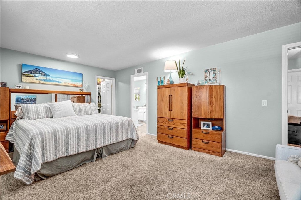 17661 Falkirk, Huntington Beach CA 92649 - Photo 13