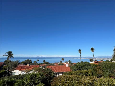 Photo of 1613 Via Lazo, Palos Verdes Peninsula, CA 90274 (MLS # PV26100232)