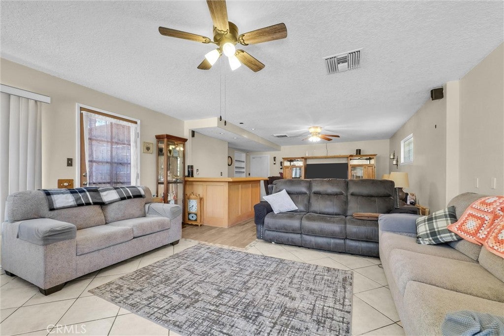 5421 Camino Real