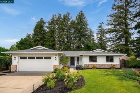 Photo of 3713 Anderhan Pl Pl, San Ramon, CA 94583 (MLS # 41130135)