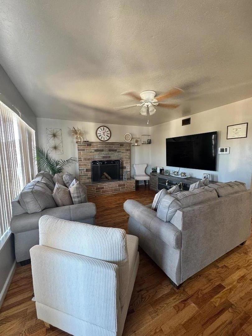 1121 Granada Avenue