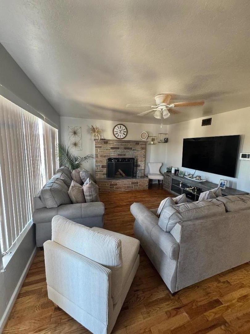 1121 Granada Avenue