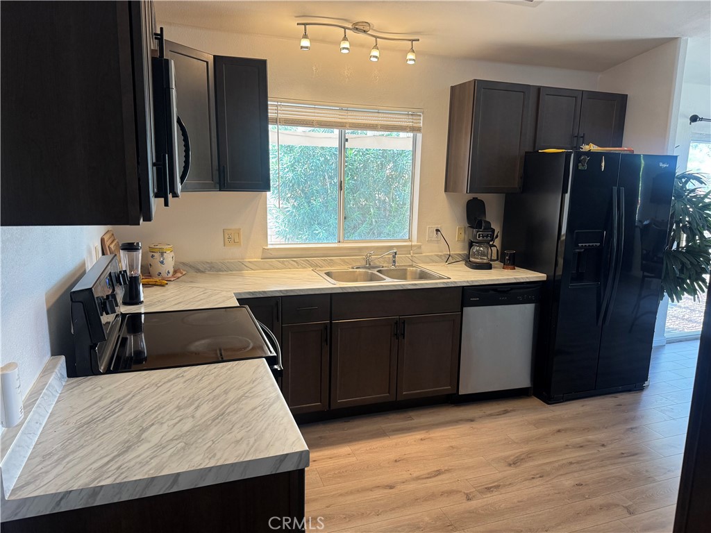 Desert Willow (34006) - Residential