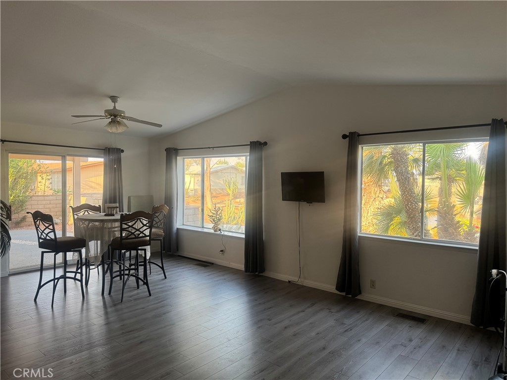 Desert Willow (34006) - Residential