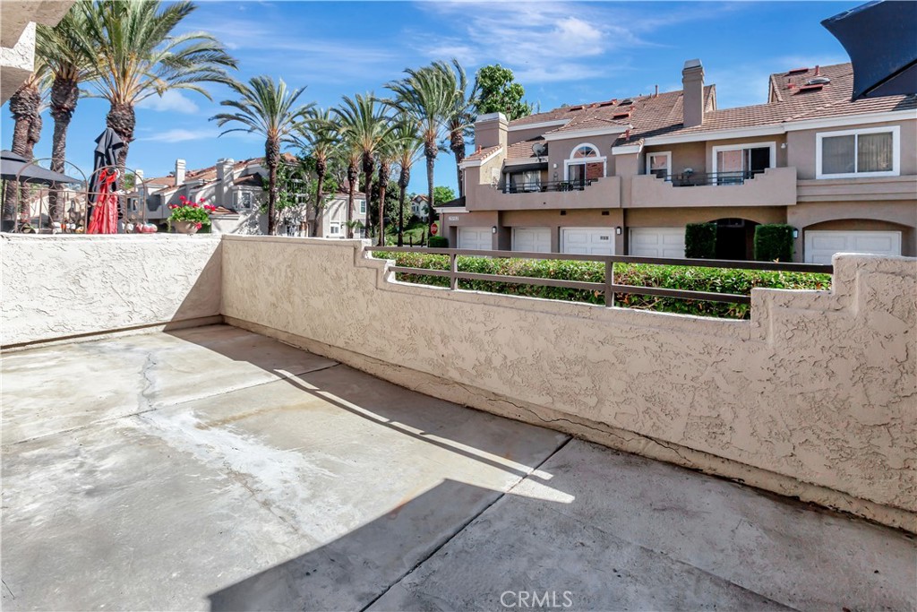 Expressions (RNE) - Residential Lease