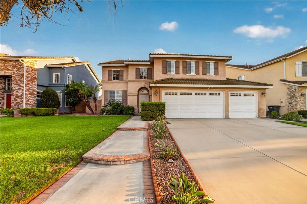 580 E Hazeltine