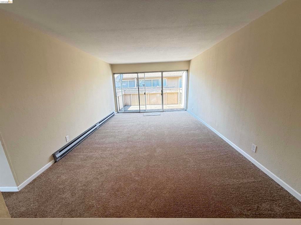 260 Industrial Pkwy 38