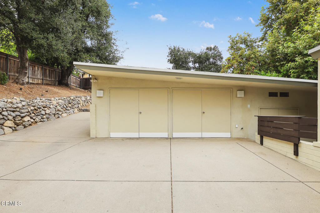 5148 Oakwood Avenue