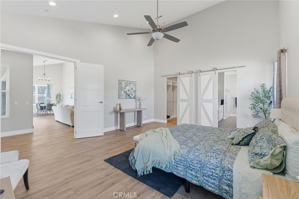 24940 Hayes