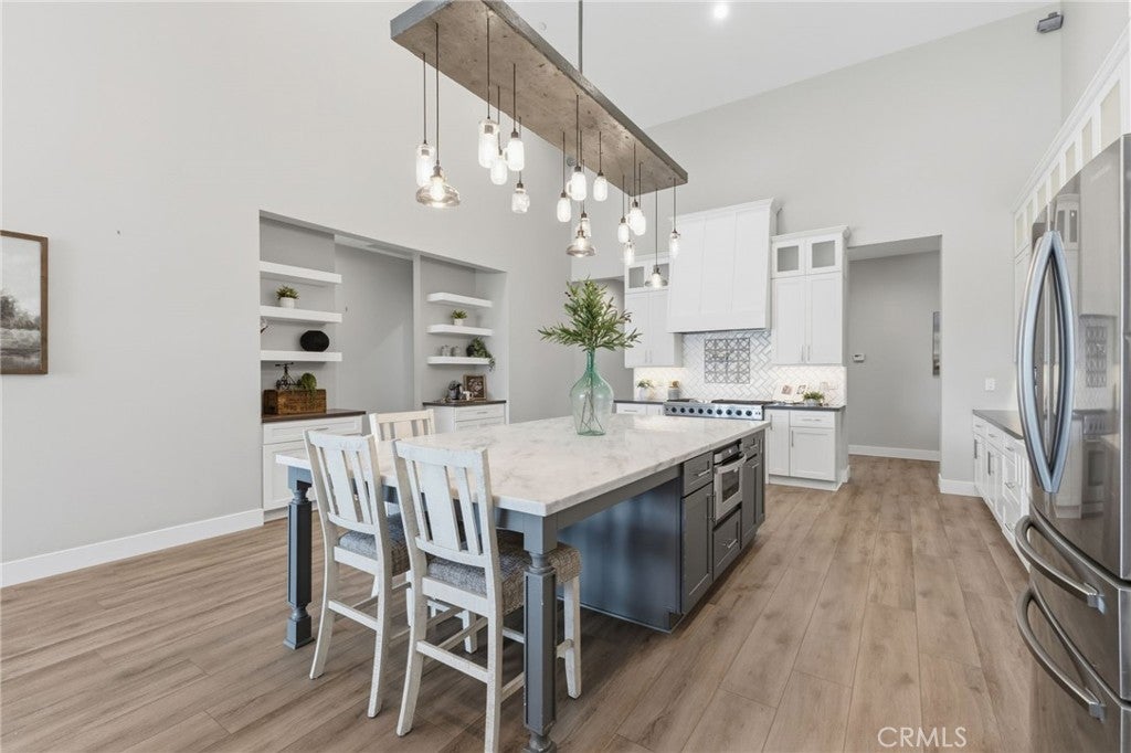 24940 Hayes