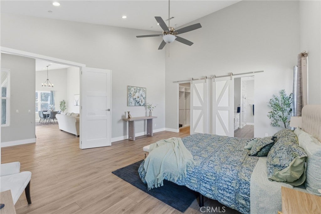 24940 Hayes