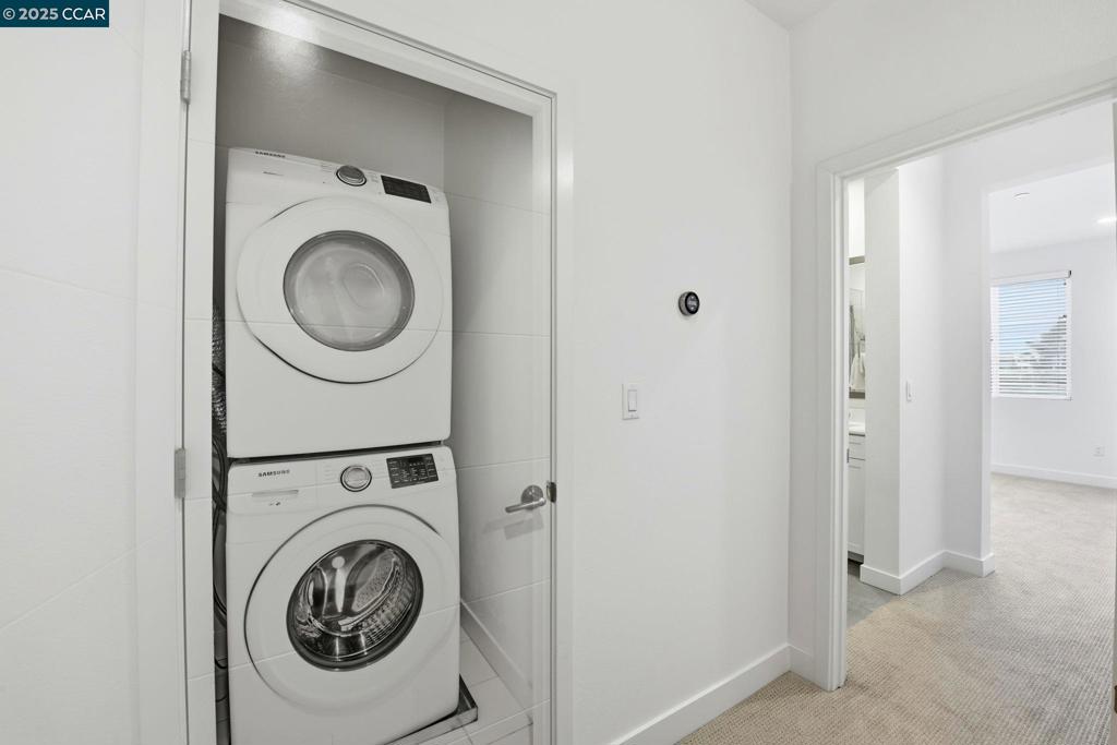 WEST OAKLAND - Residential