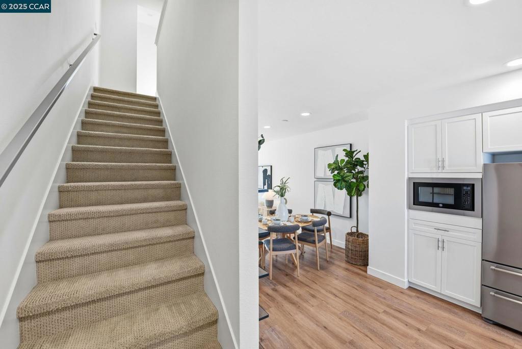 WEST OAKLAND - Residential