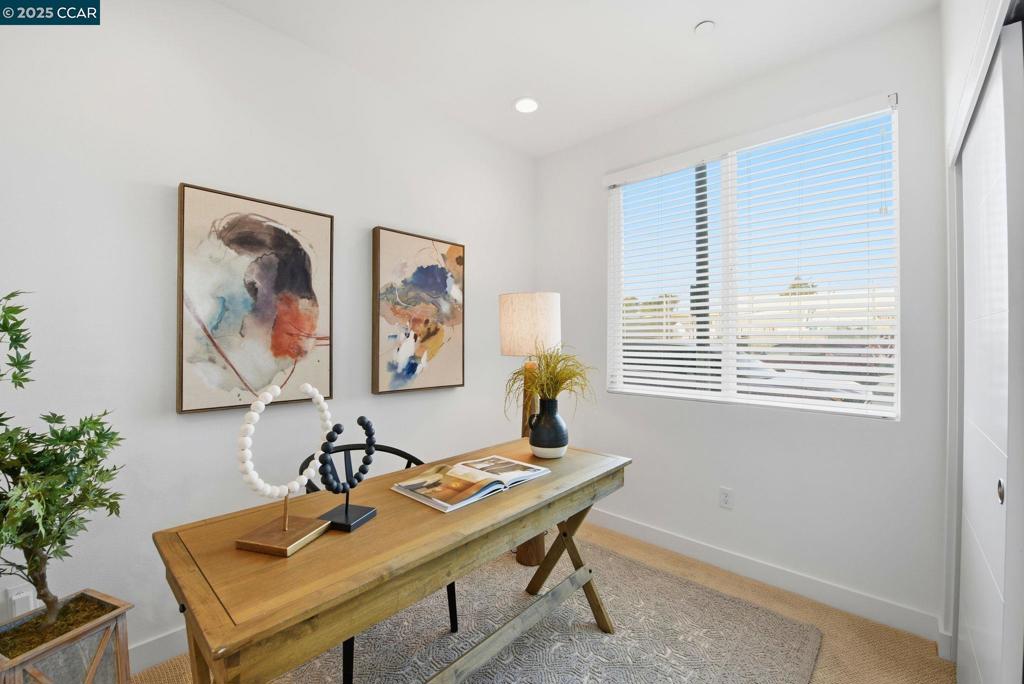 WEST OAKLAND - Residential