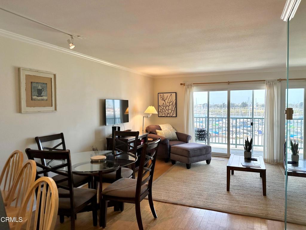 Oxnard Beach: Other - 0032 - Residential Lease