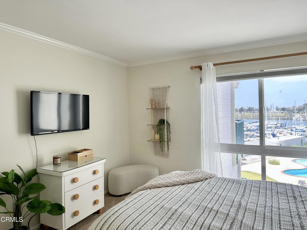 Oxnard Beach: Other - 0032 - Residential Lease