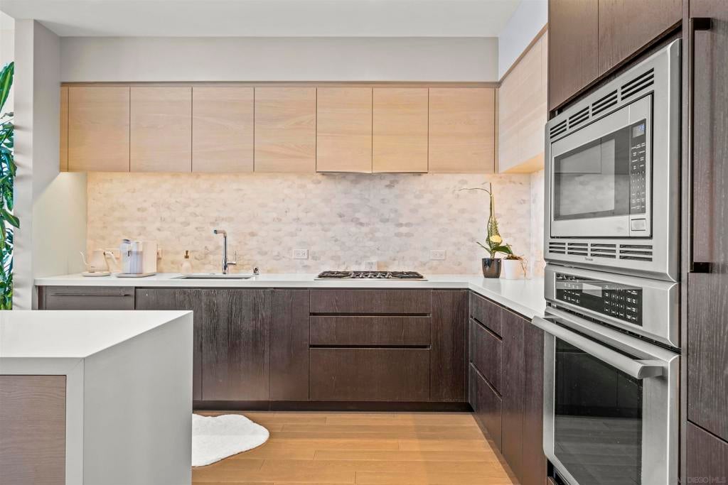 1388 Kettner Blvd. 2706