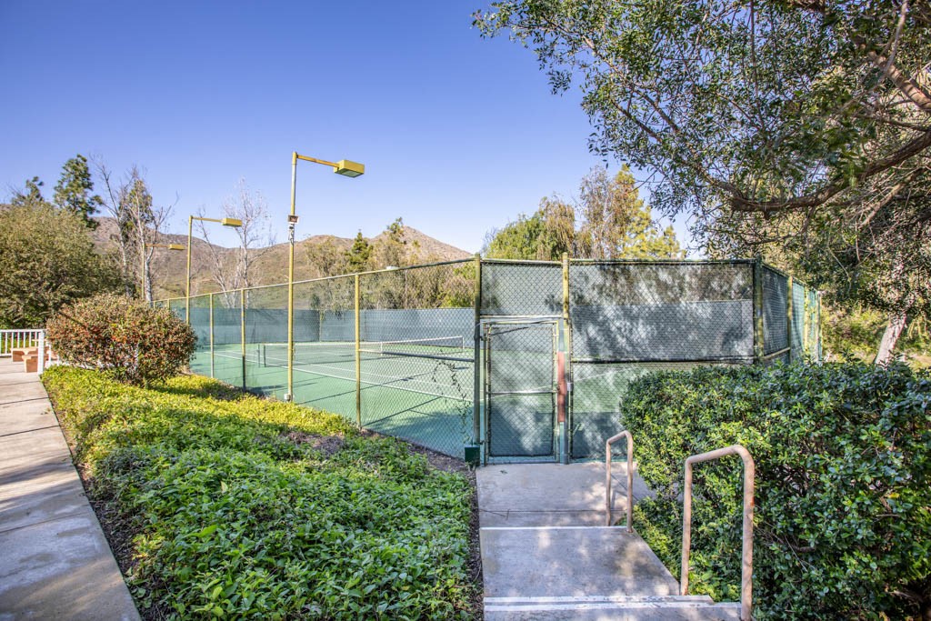 Oak Park (867) - Residential