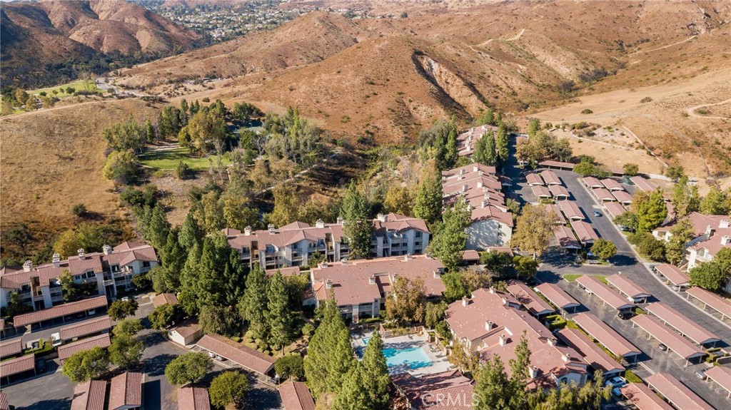 Oak Park (867) - Residential