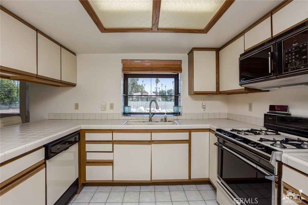 Desert Park Estates - Residential