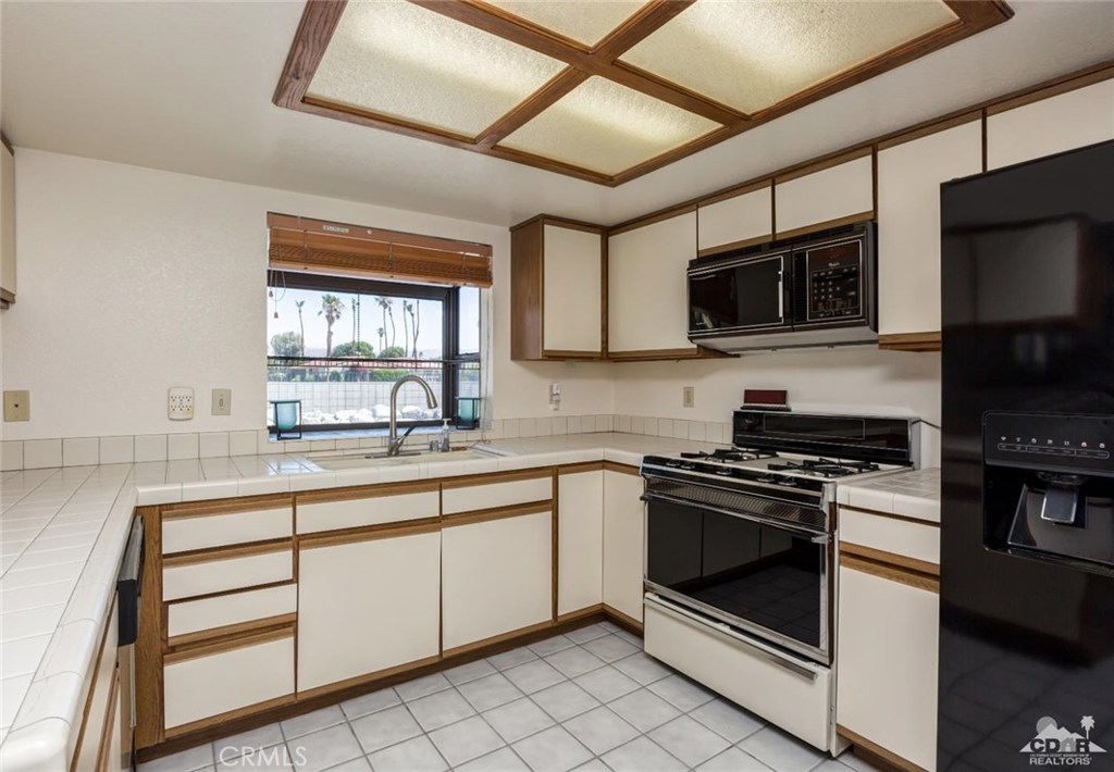 Desert Park Estates - Residential