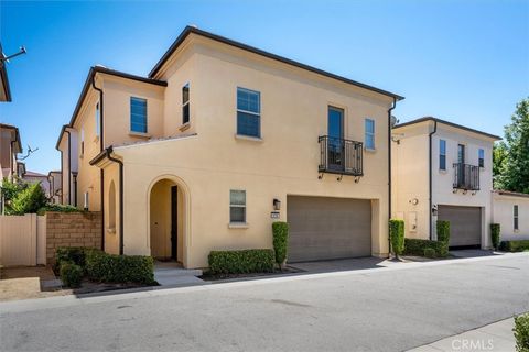 Photo of 21753 Propello DR, Saugus, CA 91350 (MLS # SR26103573)