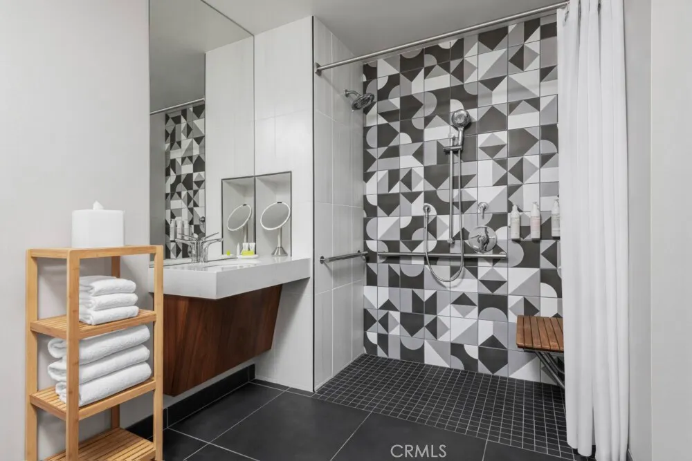 Arcadia, California 91007, United States, ,Commercial,Active,192035