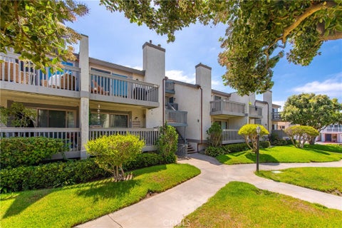Tiny photo for 3142 Sunset Lane, Oxnard, CA 93035 (MLS # SR26193401)