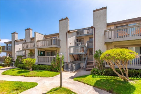 Photo of 3142 Sunset Lane, Oxnard, CA 93035 (MLS # SR26193401)