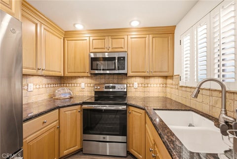 Tiny photo for 3142 Sunset Lane, Oxnard, CA 93035 (MLS # SR26193401)